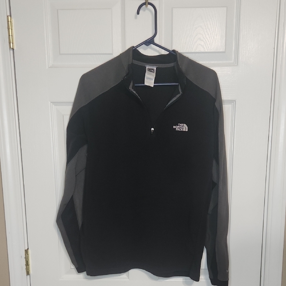 The North Face Black and Gray Quarter-Zip Fleece Sweatshirt
